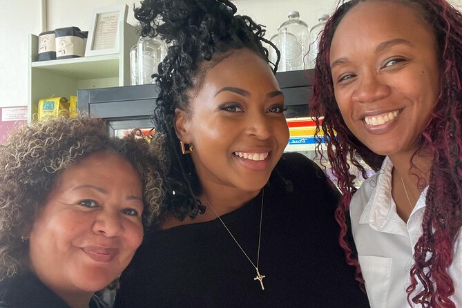 Magical Montreal Scavenger Hunt - Customization and Group Options