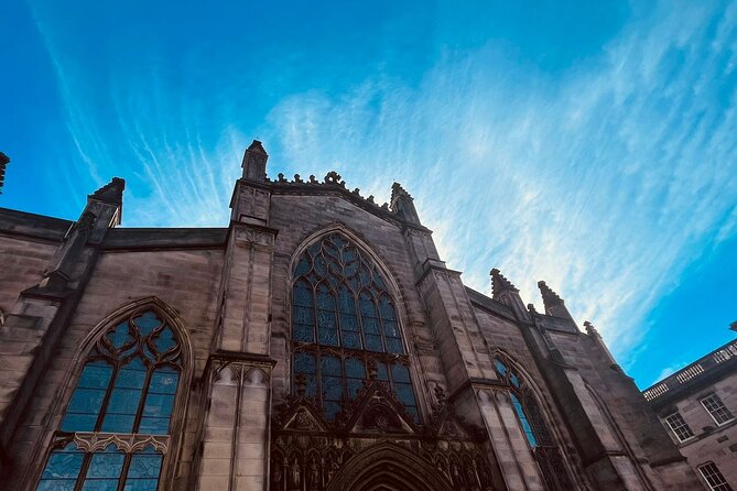 Magical Walking Tour in Edinburgh - Edinburgh’s Witch Trials and Heroic Women