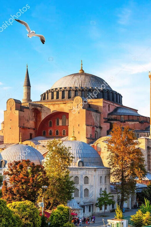 Magnificient Mosques of Istanbul - Admiring the Blue Mosque and Discovering Its Name
