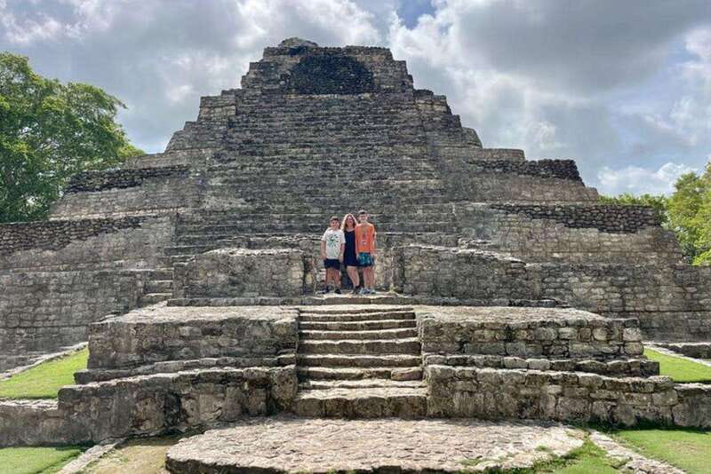 Mahahual: Chacchoben Mayan Ruins Tour - Logistics: Meeting Point and Comfortable Transportation