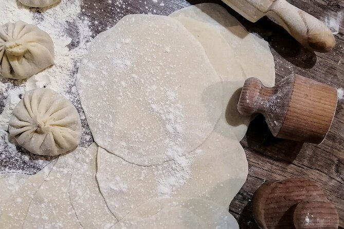 Maia and Nina's Magic Kitchen - Sit Down to a Feast Paired with Local Red Wine