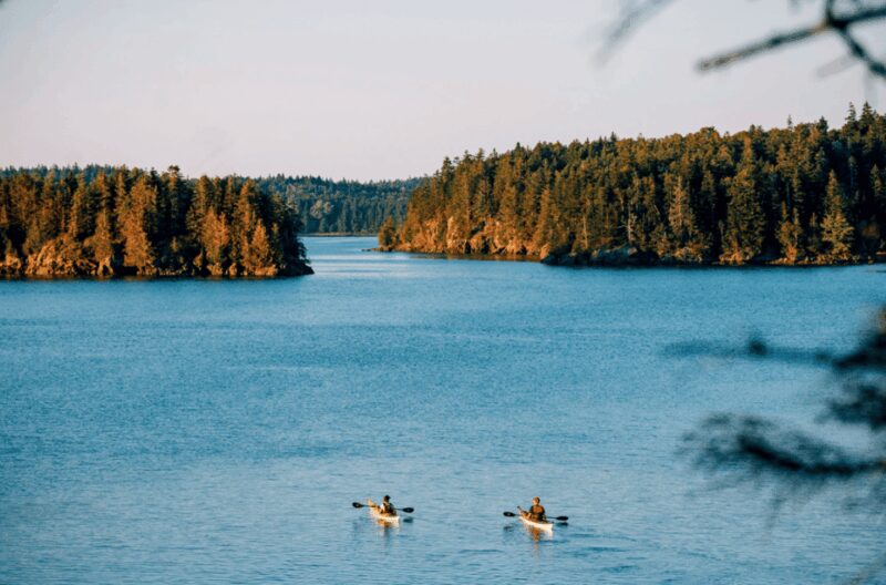 Maine: Half-Day Double Kayak Rental - Delivery and Additional Fees for Lake Access
