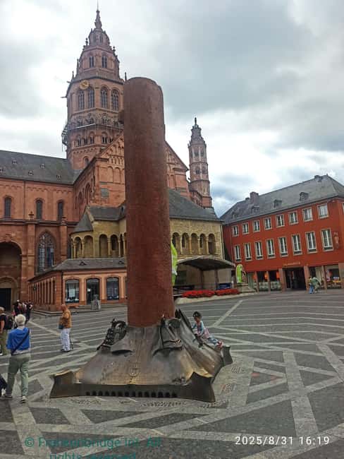 Mainz: Walking Tour with Local Guide - Key Points