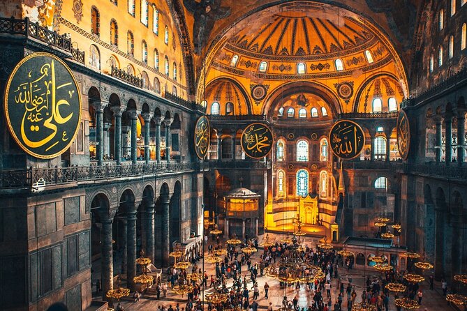 Majestic Istanbul: Walking Tour & Sunset Cruise on the Bosphorus - The Bosphorus Sunset Yacht Cruise: An Elegant Farewell