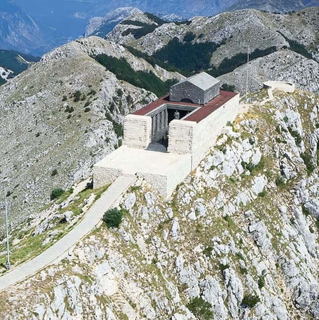 Majestic Montenegro: Trip to Lovcen, Njegusi and Cetinje - Visiting Njegusi for Traditional Montenegrin Flavors