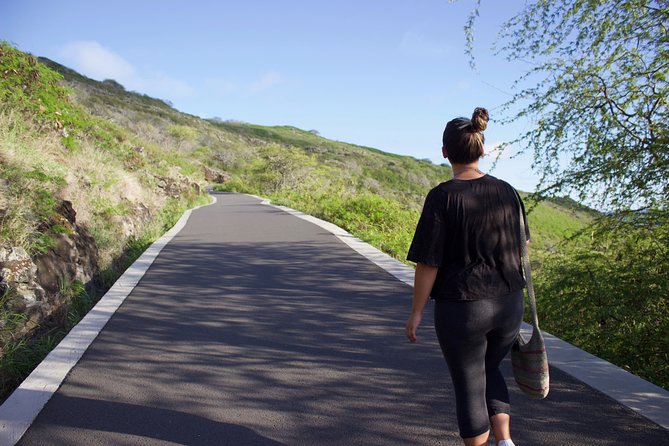 Makapuu Lighthouse Trail and Shuttle Service - Tips for Enjoying the Tour
