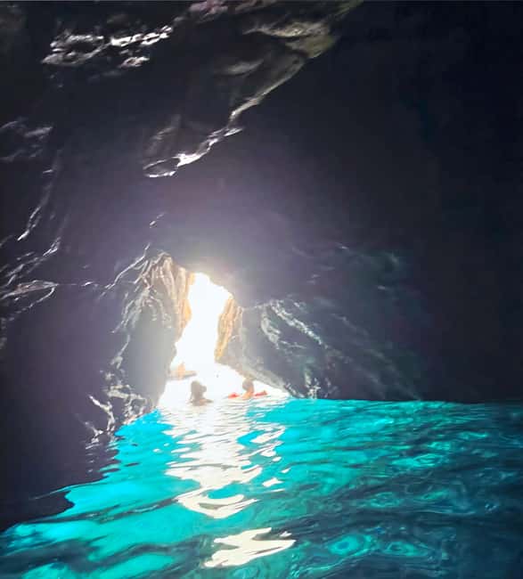 Makarska: 3 island, Cave, Cliffs, Jelsa, Lagoon, Golden Horn - Starting Point and Logistics at Makarska Port