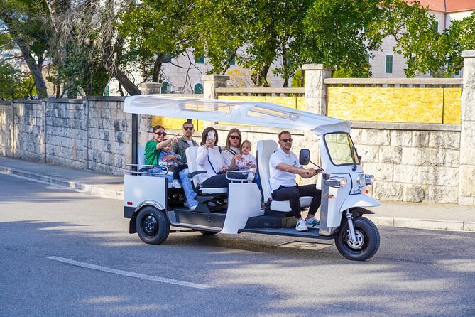 Makarska Tuk Tuk Tour Olive Grove, Scenic Views and Tastings - The Tour’s Pitched for Small Groups and Intimate Experiences