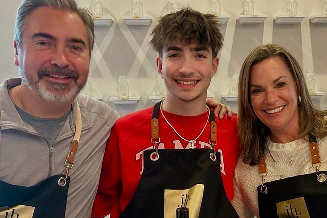 Make a Custom Fragrance in Atlanta - Accessibility and Booking Details