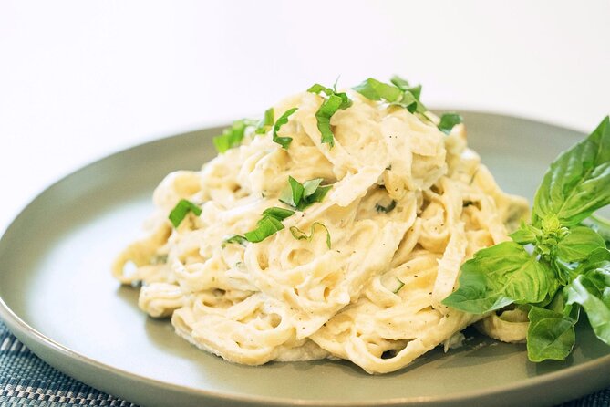 Make Alfredo Pasta at a Local Brewery in Phoenix - Make Alfredo Pasta at a Local Brewery in Phoenix: An Engaging Culinary Experience