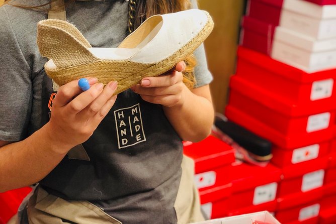 Make Authentic Espadrilles in Barcelona - The Unique and Personalized Souvenir of Barcelona