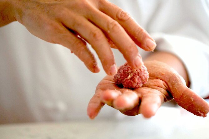 Make Traditional Spanish Tapas + Local Wine (3-Course Meal) - Preparing the Third Course: Albóndigas in Savory Spanish Stew