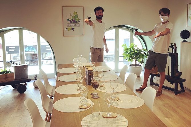 Make your own cuvée of Bordeaux wine - Bordeaux’s Left Bank, Right Bank, and Graves Wines Explained