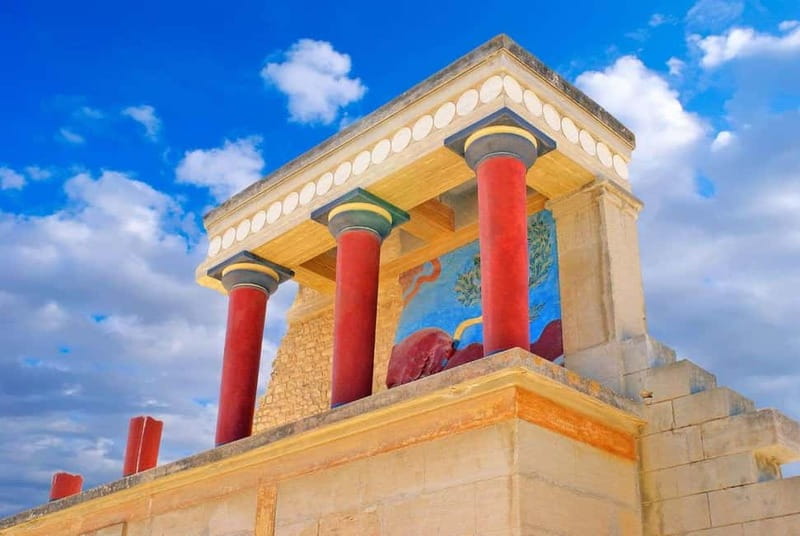 Makrigialos-Ierapetra: Knossos Palace & Heraklion City Tour - Heraklion City Tour: From the Archaeological Museum to City Streets