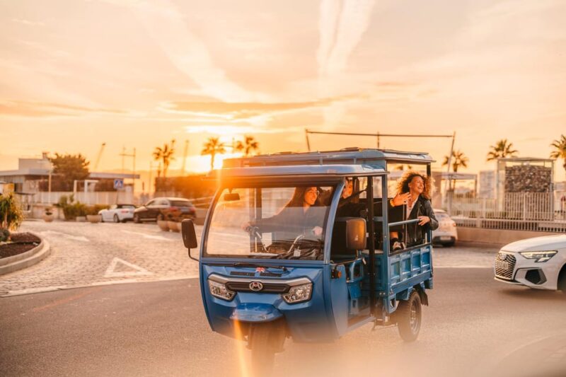 Málaga 2-Hour TukTuki Tour: Private Experience - Highlights of the Market and Cultural Spots