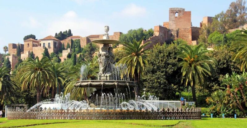 Málaga: 3-Hour Complete Walking Tour with Tickets - Visiting the Roman Theatre of Málaga