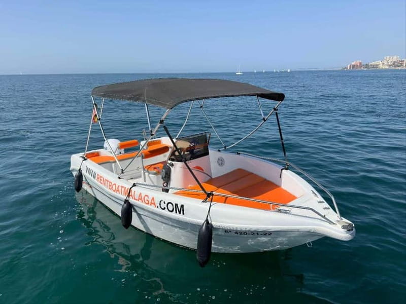 Malaga: Boat rental without license - How the Boat Rental Works: From Briefing to Departure