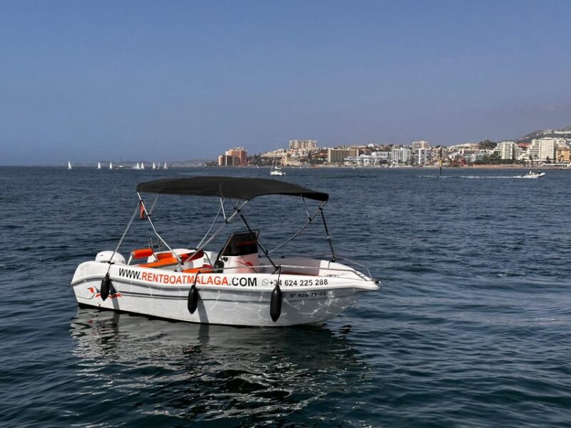 Malaga: Boat rental without license - Meeting Points and Booking Flexibility