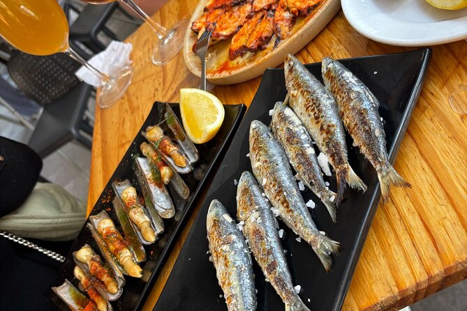 Málaga Center Tapas Tour - Logistics and Accessibility