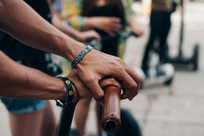Malaga City Tour 1 Hour Panoramic Segway Tour - Riding the Segway: Safety and Ease of Use