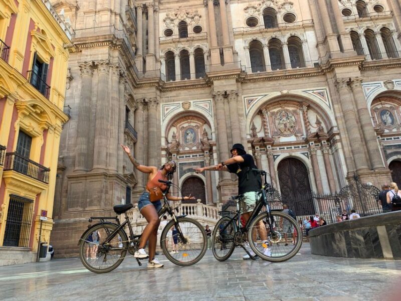 Málaga E-Bike Tour with Full Day Rental - Navigating Málagas Scenic Promenades and Historic Sites
