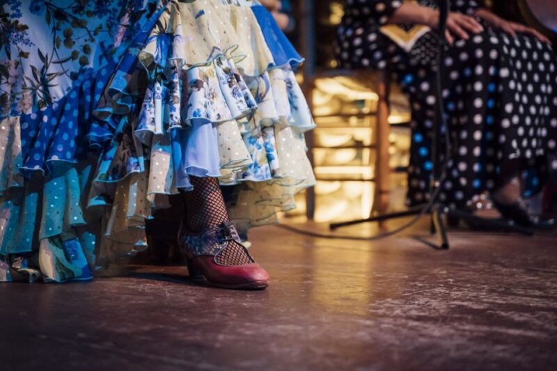 Malaga: El Gallo Ronco Flamenco Show Admission Ticket - Comparing El Gallo Ronco with Other Flamenco Options in Malaga