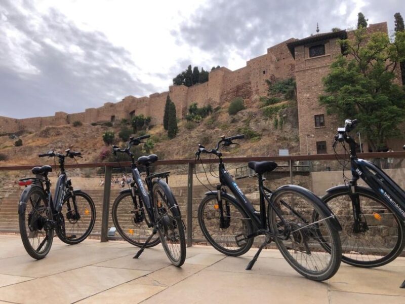 Malaga: Electric Bike Rental - Family-Friendly Features and Equipment