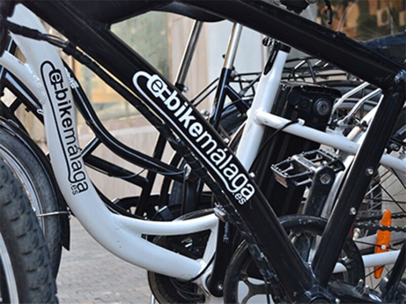 Malaga: Electric Bike Rental - Comparing This Rental to Guided Tours