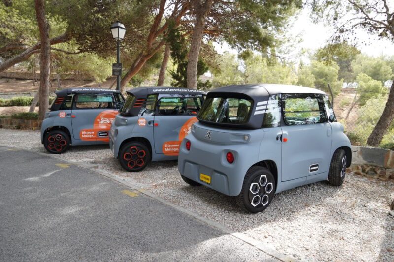 Malaga: Electric Car City Tour and visit Gibralfaro Castle - Frequently Asked Questions