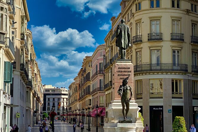 Malaga Food Walking Tour with Atarazanas Market Visit - Visiting Historic and Modern Eateries in the Old Town