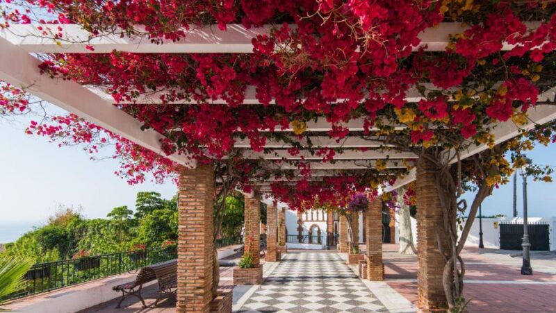 Malaga: Frigiliana & Nerja Tour with Local Product Tastings - Panoramic Views from Nerjas Balcony of Europe