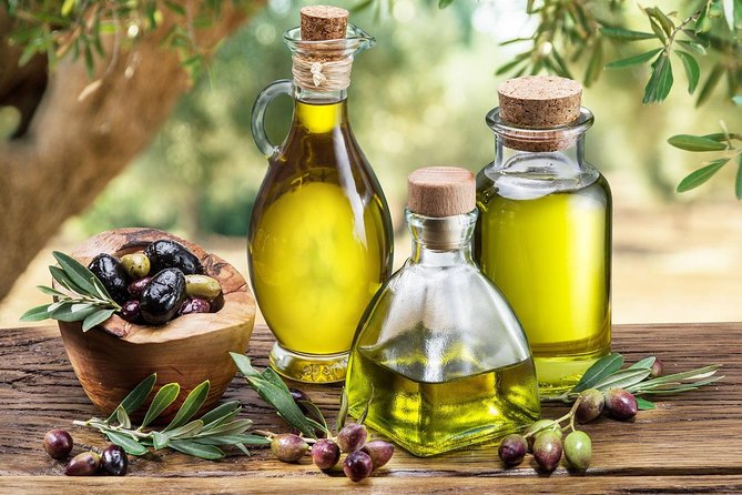 Malaga Gastronomy Tour Wines and Spanish Tapas - Timing and Pacing of the Tour