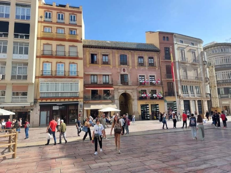 Málaga: Highlights Walking Tour with Drinks and Tapas - Practical Details and Tips for Participants