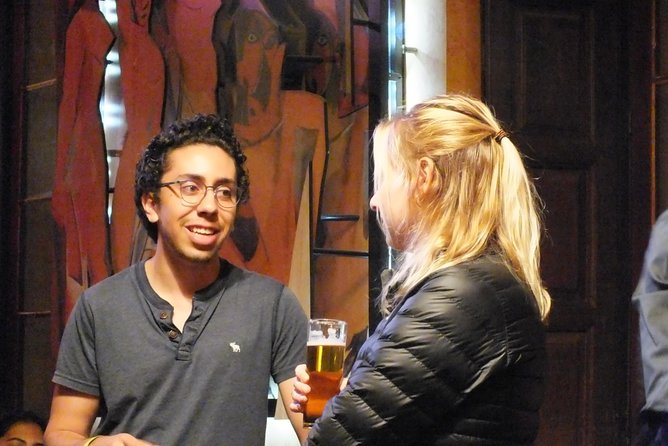 Malaga Nightlife Pub Crawl Tour with Drinks and Clubs Entry - Drinks and Nightlife Quality