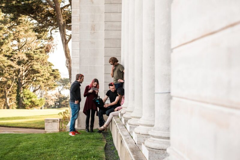 Malaga: Outdoor Escape Game, Magic Portal (For Kids) - Dive into Malaga’s Mystical Streets with the Magic Portal Escape Game