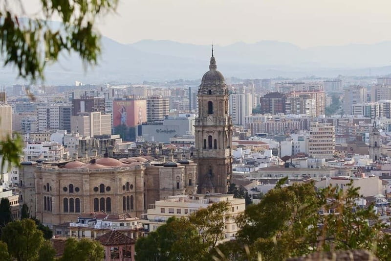 Malaga: Private Walking Tour with Official Guide - Discovering Malaga’s Architectural Gems
