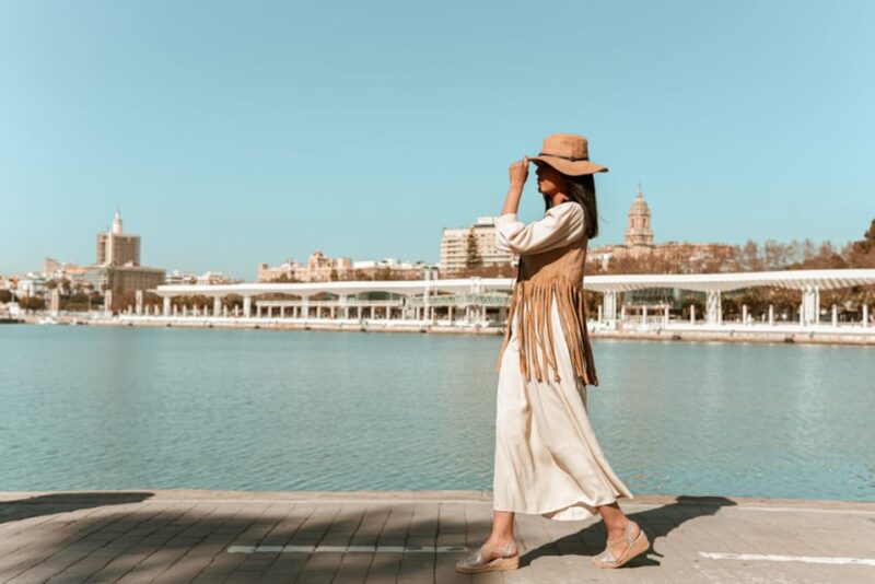 Málaga: Professional Photoshoot and City Tour - The Value of Professional Photos in Málaga