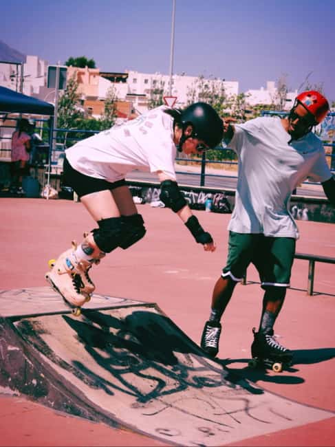 Malaga: Roller Skating City Tour, Roller Skating Classes - Key Points