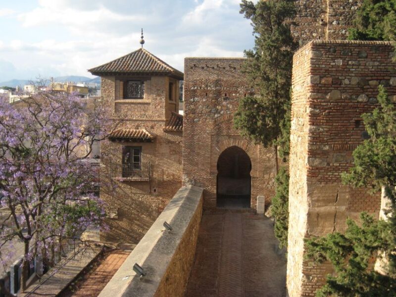 Malaga: Roman Theater and Alcazaba of Malaga Guided Tour - The Views and Stories from the Lookout Points
