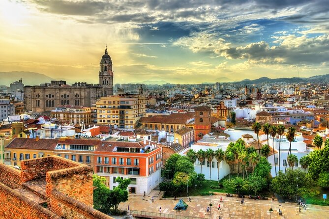 Malaga Scavenger Hunt and Highlights Self-Guided Tour - Highlights of Malaga Covered in the Tour
