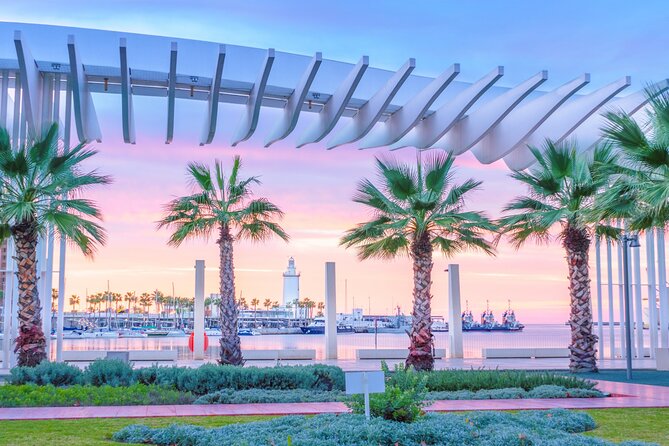 Malaga Scavenger Hunt and Highlights Self-Guided Tour - Flexible Cancellation and Booking Policies