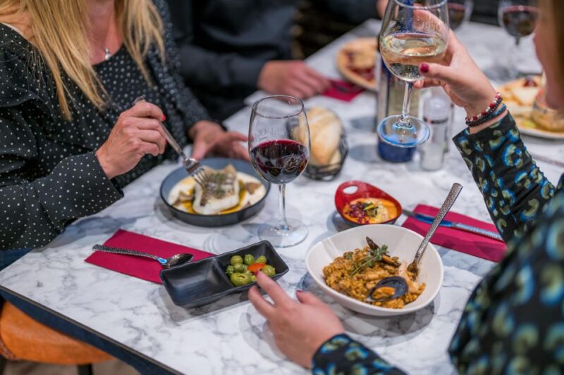 Malaga: Show and Food at Alegría Flamenco and Restaurant - Who Will Love This Experience?