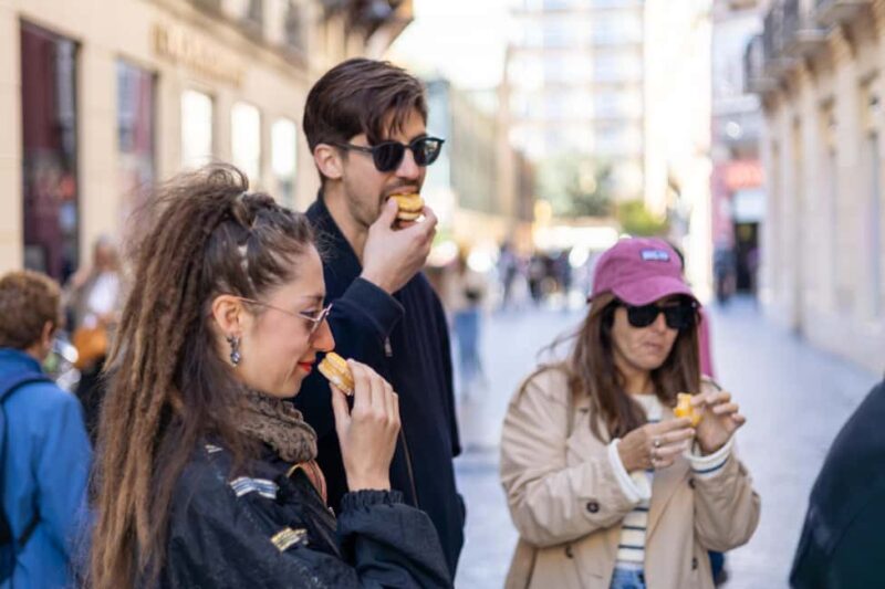 Malaga: Taste Andalusian Flavours & Local Market Delights - Exploring Malaga’s Old Town and Its Food Scene