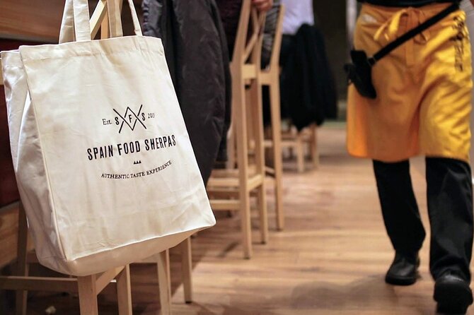 Malaga: The Ultimate Flamenco & Tapas Tour - Guided by Passionate Local Guides