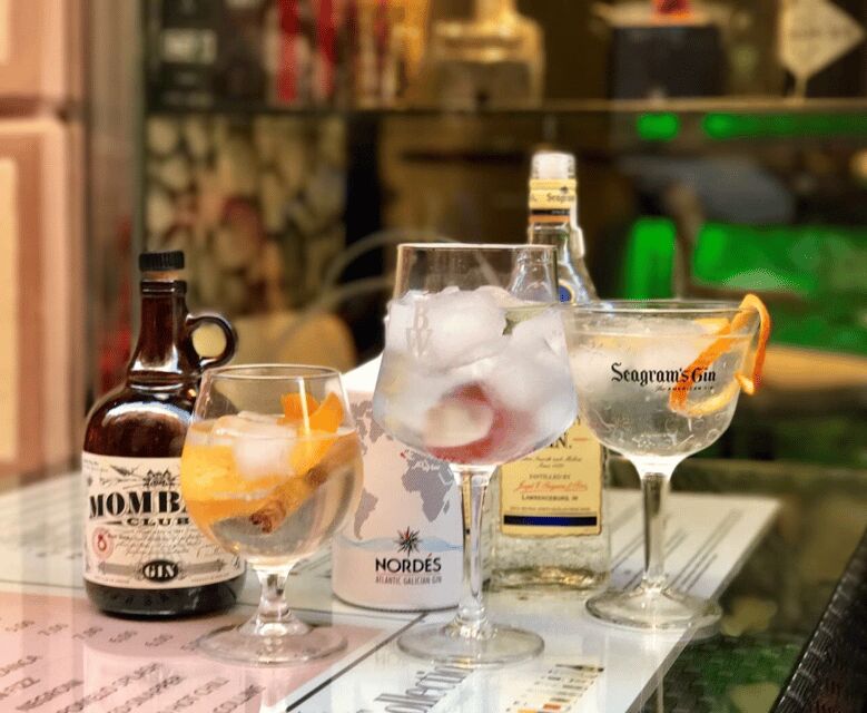 Málaga: Top - Cocktail guided tour - Who Will Love This Málaga Cocktail Tour?