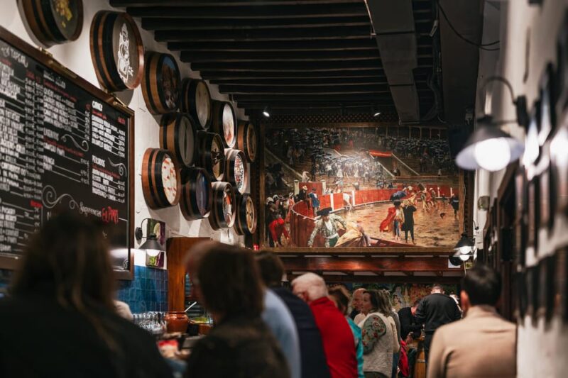 Málaga: Traditional Andalusian Tapas and Wine Tour - Málaga: Traditional Andalusian Tapas and Wine Tour