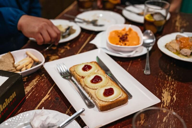 Málaga: Traditional Andalusian Tapas and Wine Tour - Key Points