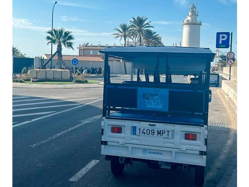 Malaga: Tuk tuk tour - Convenience and Comfort with a Small Group