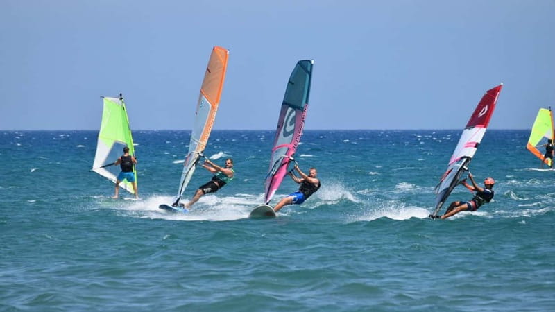 Malaga: Windsurfing lessons in Playa del Palo - Key Points