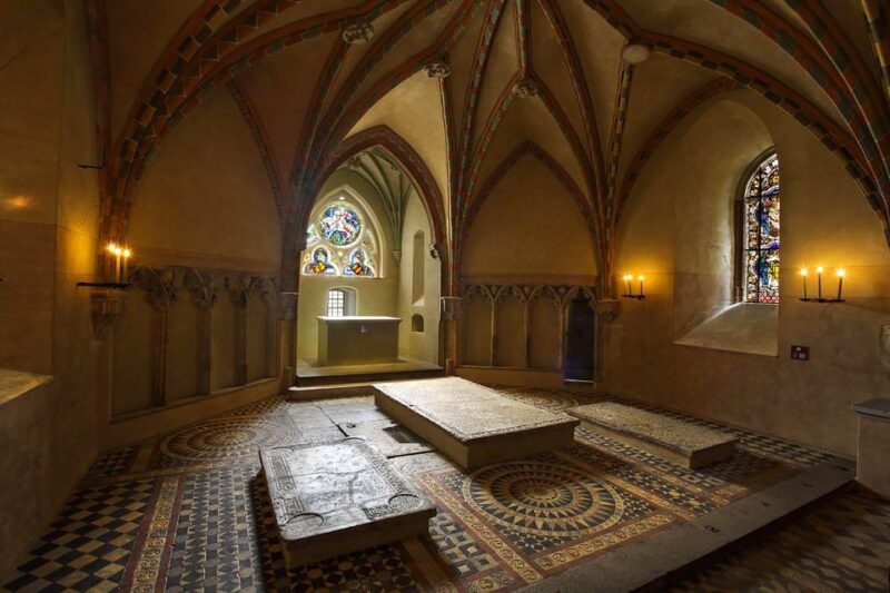 Malbork Castle Half Day Private Tour - The Convenience of Private Transportation and Skip-the-Line Access